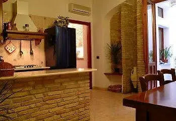 Domus